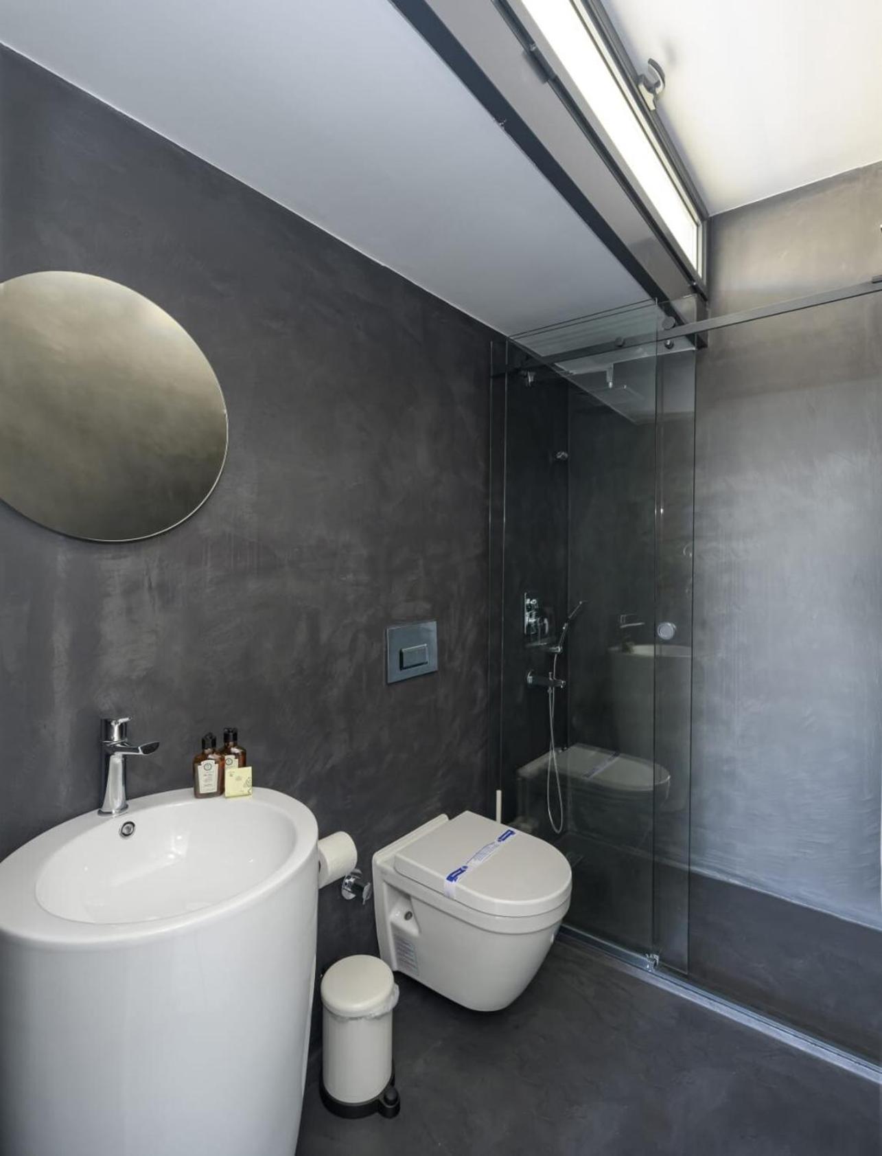 Bright Modern Design New Duplex Loft Patio! #145 Hotell Istanbul Exteriör bild